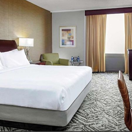 Doubletree By Hilton Hotel & Executive Meeting Center Omaha-Downtown Екстер'єр фото