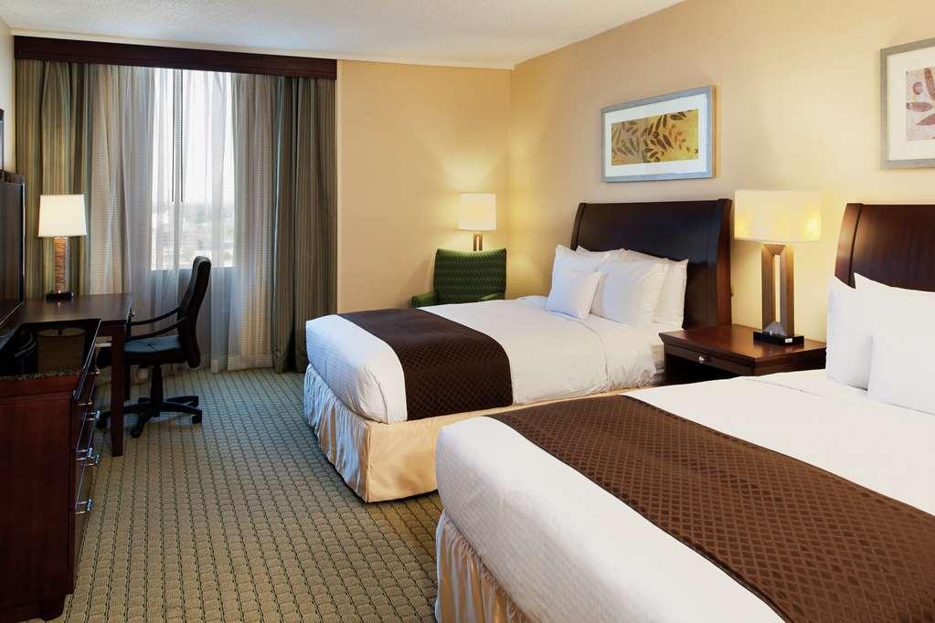 Doubletree By Hilton Hotel & Executive Meeting Center Omaha-Downtown Номер фото
