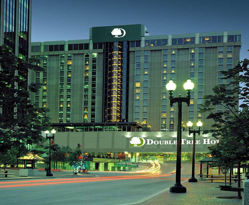 Doubletree By Hilton Hotel & Executive Meeting Center Omaha-Downtown Екстер'єр фото