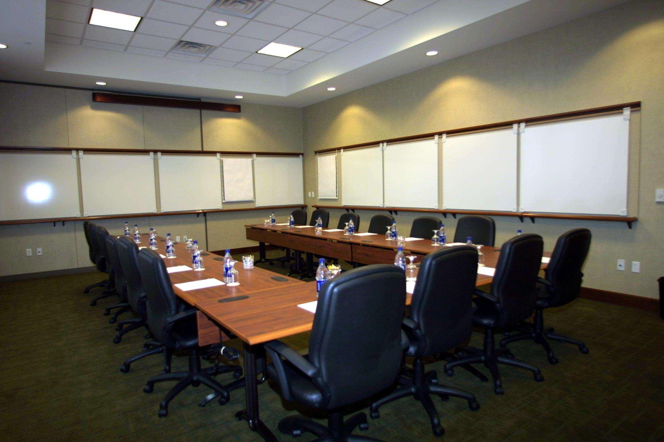 Doubletree By Hilton Hotel & Executive Meeting Center Omaha-Downtown Зручності фото