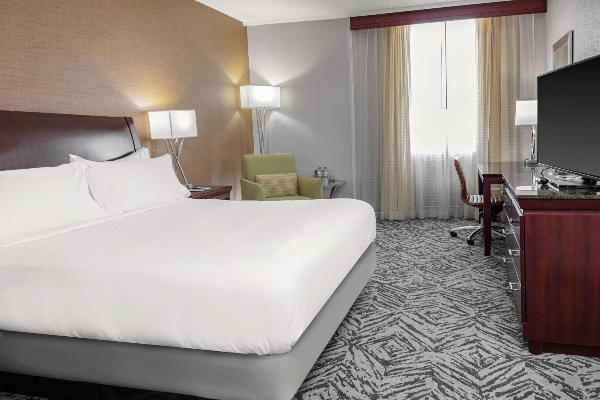 Doubletree By Hilton Hotel & Executive Meeting Center Omaha-Downtown Екстер'єр фото